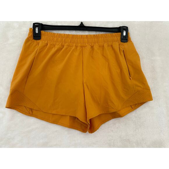 NWT Calia Mid Rise Infinity Shorts S Running 3" Inseam Gold - Picture 1 of 9